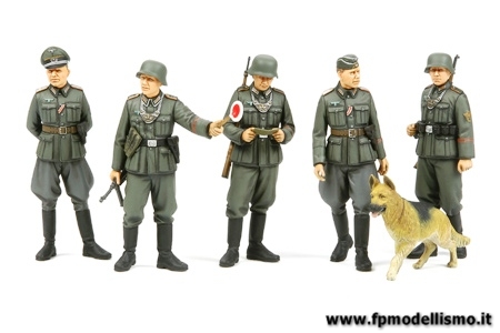 German Field Military Police 1:35 Tamiya 35320 * EURO 16,00 in Kit * Euro 36,00 Costruiti (Iva Incl.) Art. Temporaneamente NON Disponibile