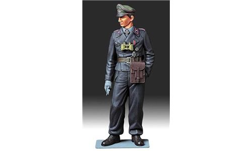 Wehrmacht Tank Crewman in scala 1/16 Tamiya 36301 * EURO 14,50 in kit ** Euro 34,50 Costruito (Iva Incl.) Art.Temporaneamente Non Disponibile