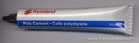 Poly Cement 24ml. Humbrol AE4422 * Euro 3,00 (Iva Incl.) Disponibilit 1
