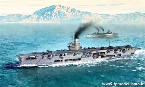 HMS Ark Royal 1939 in scala 1/700 TR06713 * EURO 45,00 (Iva Incl.)