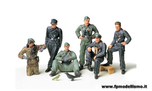 German Tank Crew at Rest Tamiya 35201 * EURO 10,50 in Kit * Euro 25,50 Costruiti (Iva Incl.) 